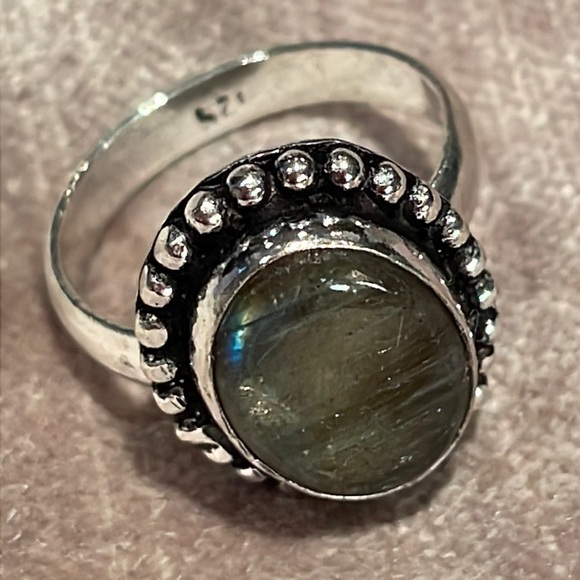 Oval Picture Frame Style Genuine Labradorite Ring 7.5 - Picture 4 of 6